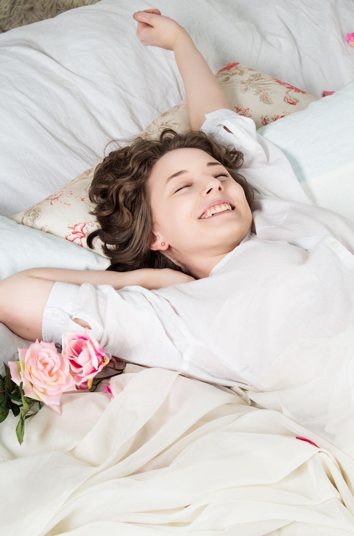 natural sleep supplements, deep sleep, restful nights, melatonin, valerian root, better sleep